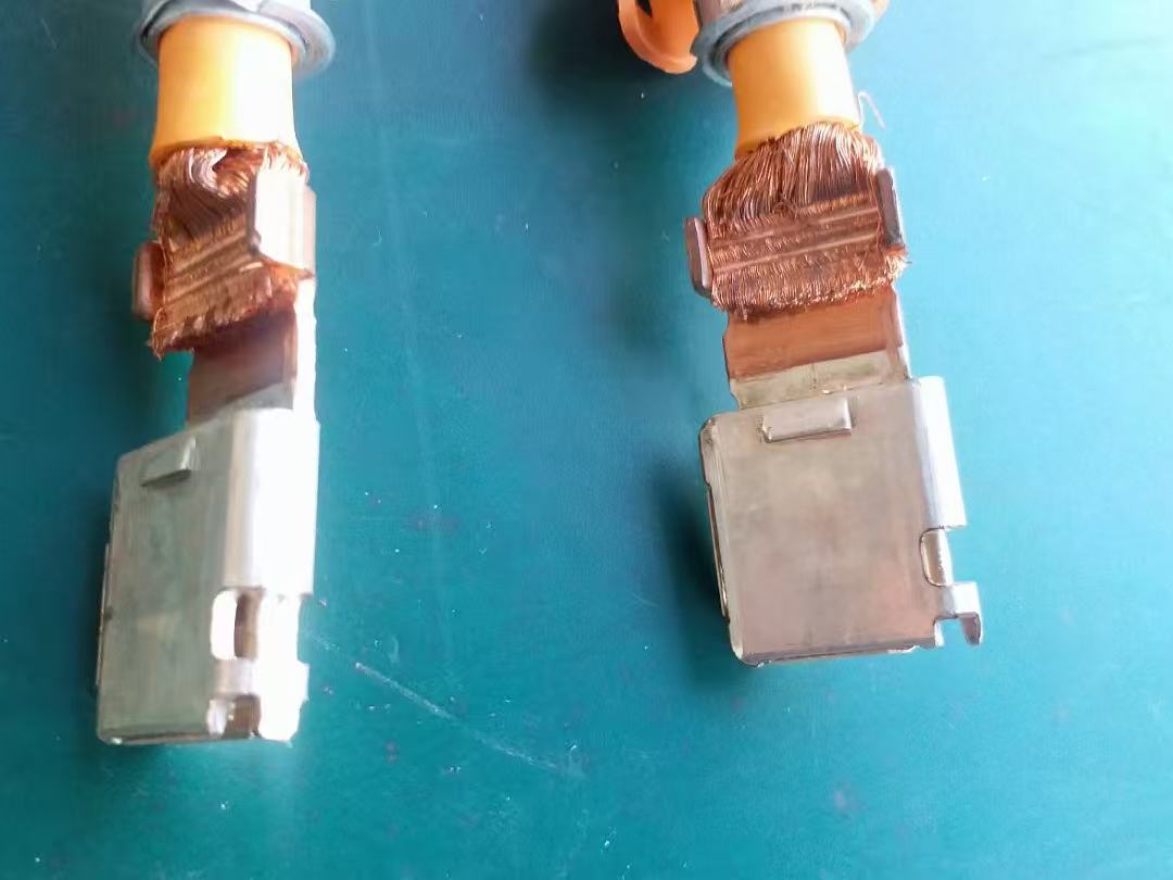 20K-4000W超声波线束压方焊接机